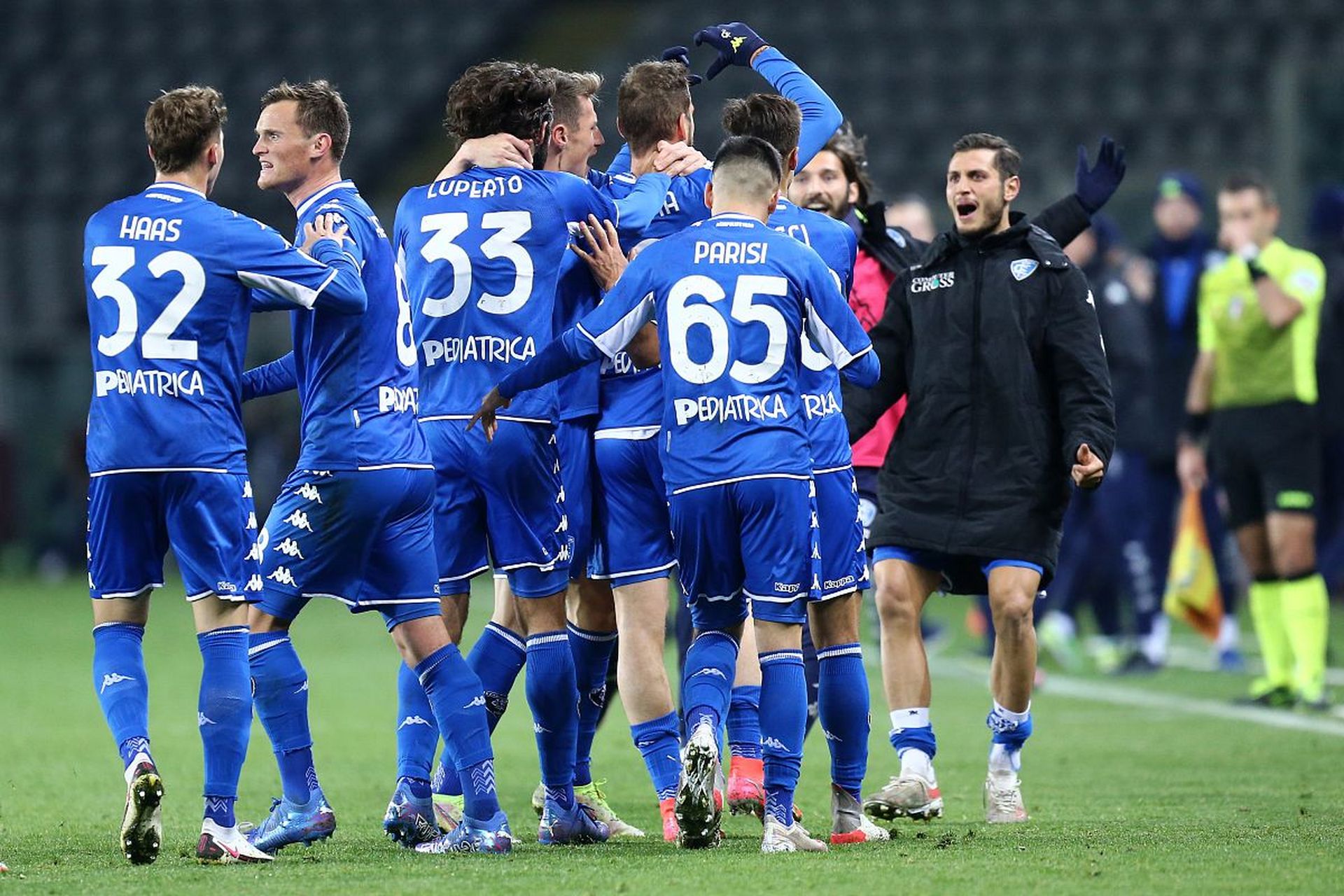 的持球冲击 的持球冲击